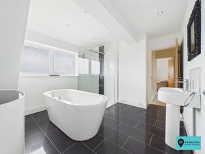 Bathroom- click for photo gallery